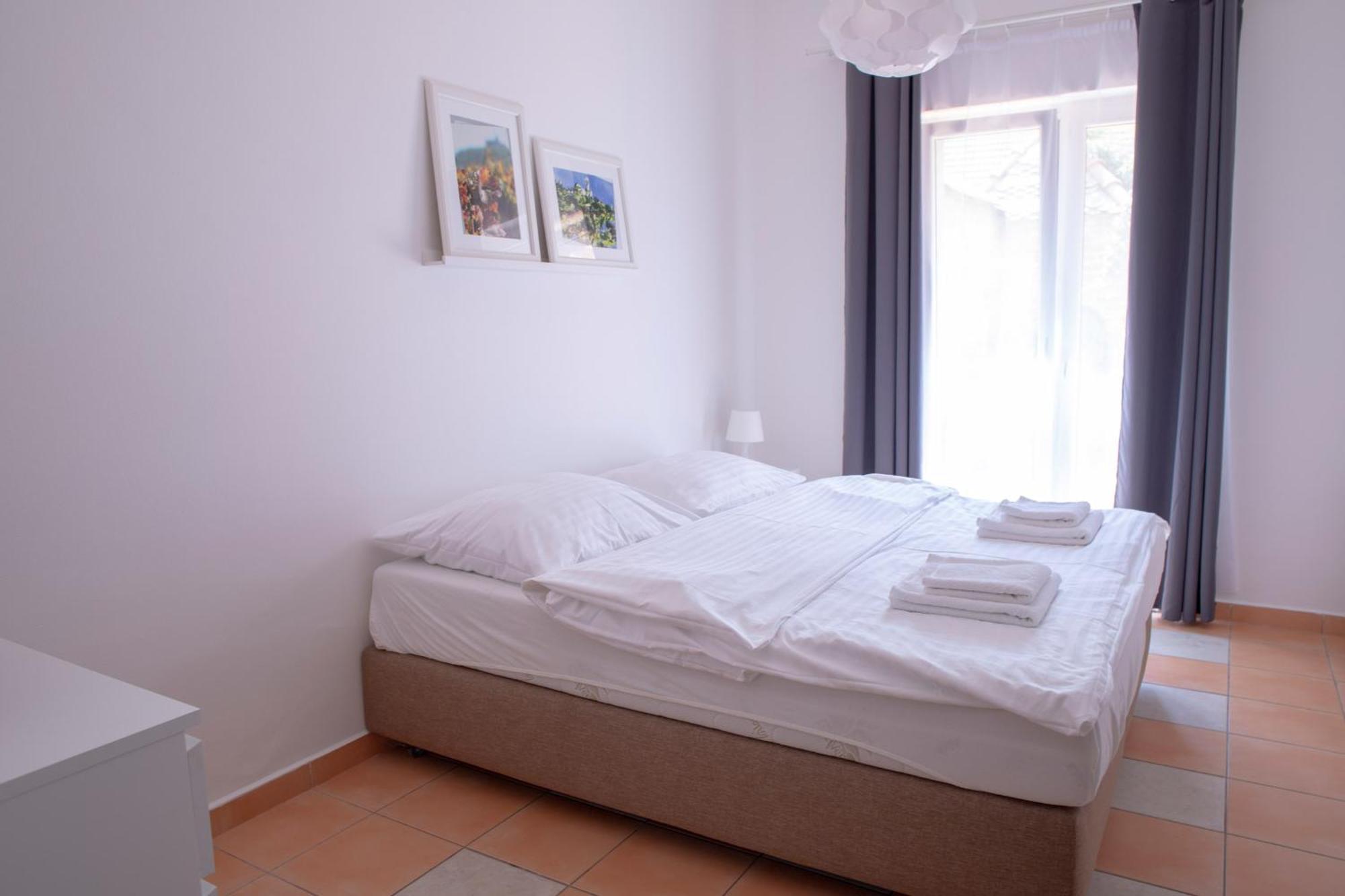 Amenity Apartmany פרנה מראה חיצוני תמונה