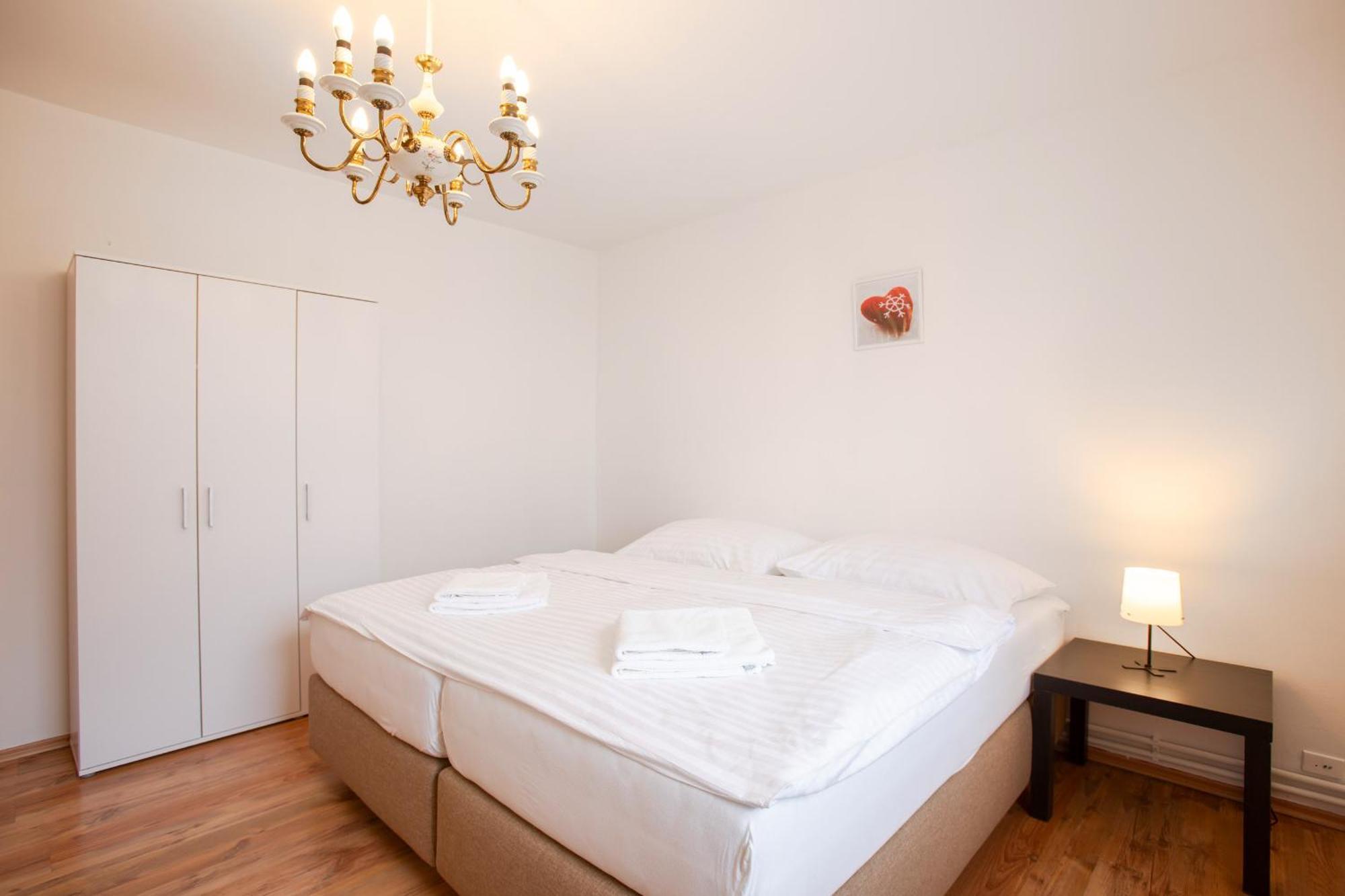 Amenity Apartmany פרנה מראה חיצוני תמונה